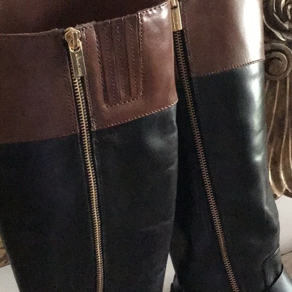 Boot - Picture 5 of 7